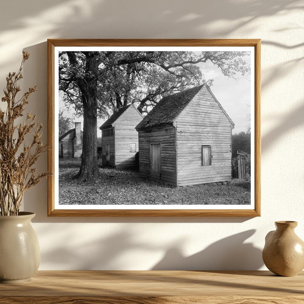 Vintage Outbuilding in Danville, VA - Early 20th Century