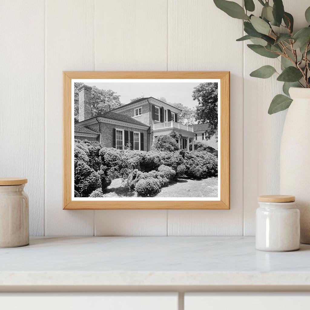 Historic Surry Building, Virginia, 1730: Architectural Legac