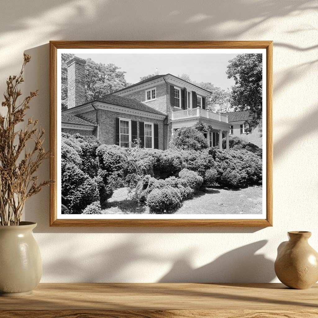 Historic Surry Building, Virginia, 1730: Architectural Legac