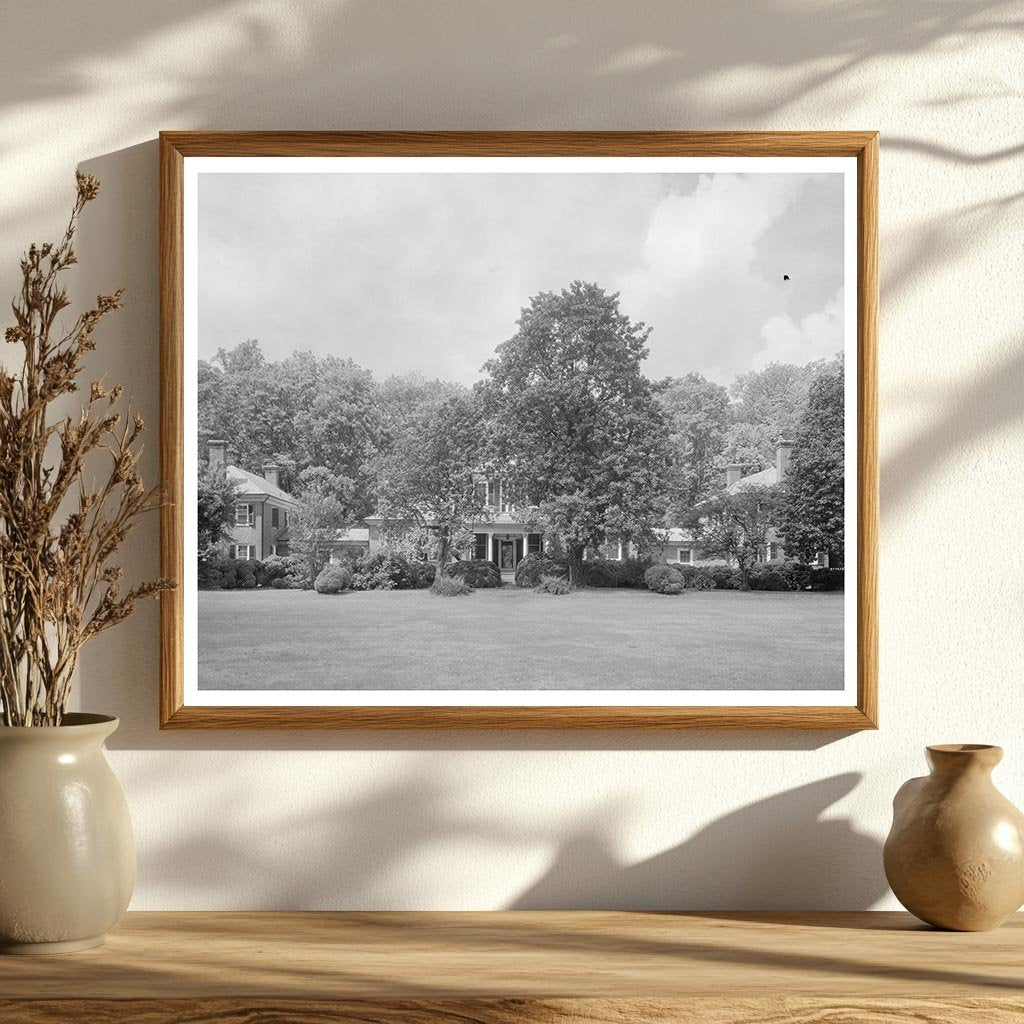 Historic Harrison Home in Surry, Virginia, 1730