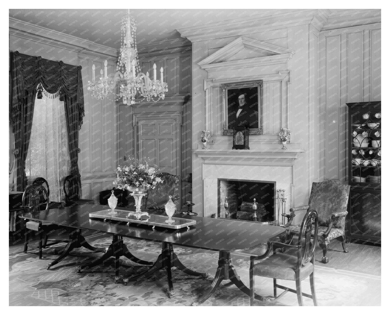 Historical Interior, Surry, VA 1730 - Carnegie Survey
