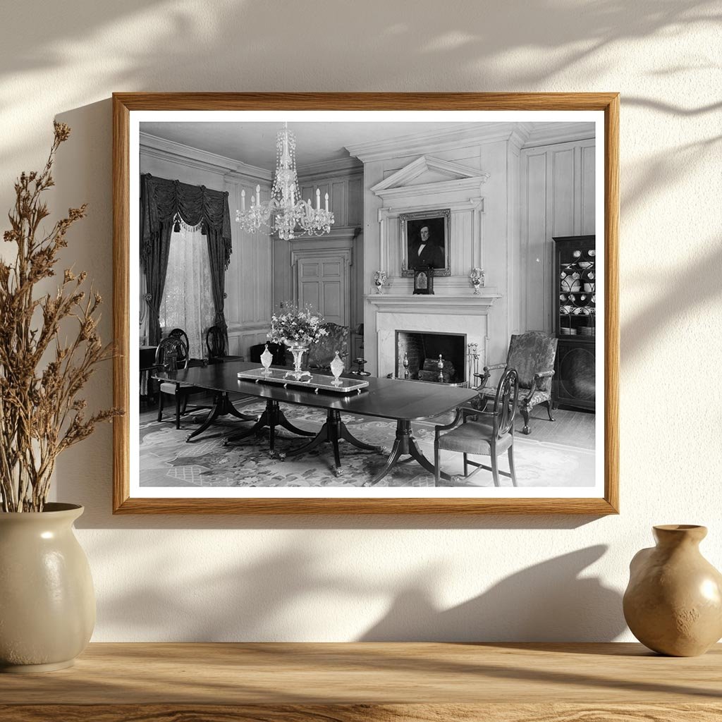 Historical Interior, Surry, VA 1730 - Carnegie Survey