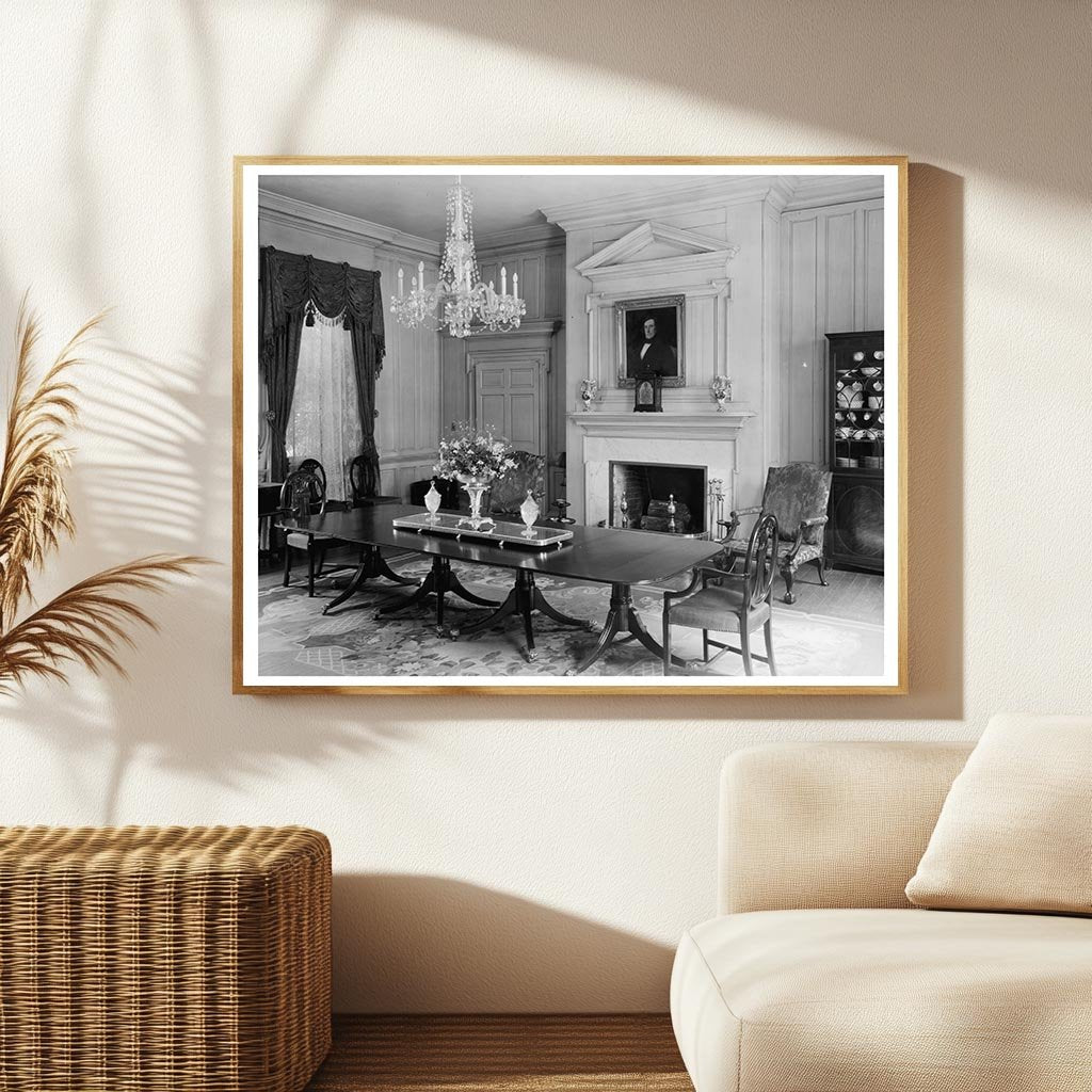 Historical Interior, Surry, VA 1730 - Carnegie Survey