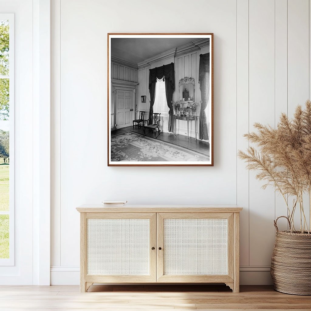 Vintage Architecture in Surry County, VA - 1730 Home