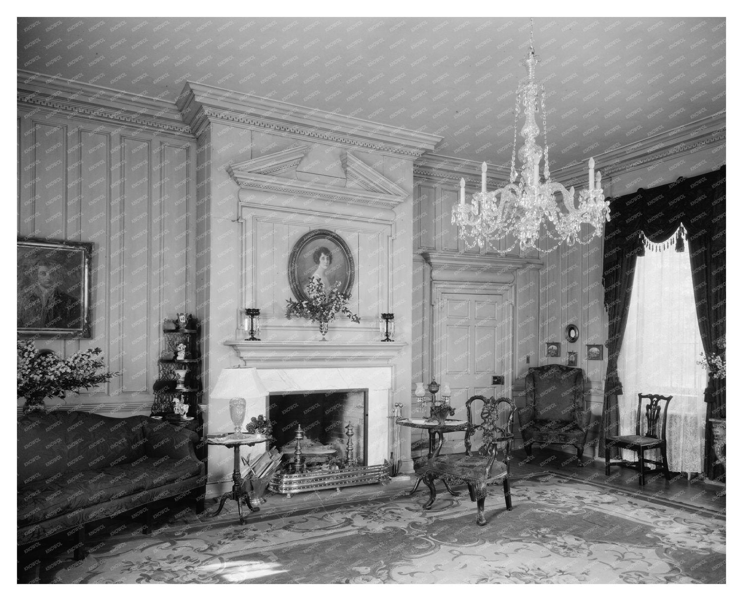 Historic Interior of 1730 Home in Prince George County, VA