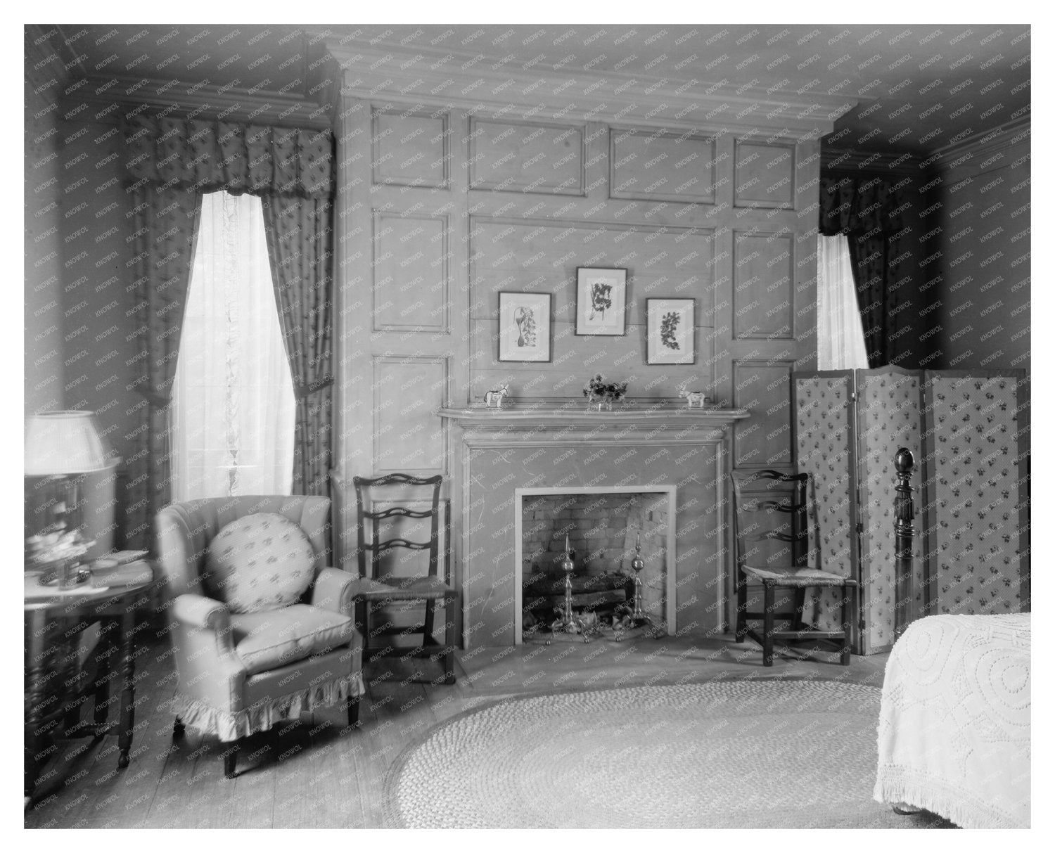 Historic Building in Surry, VA - Colonial Architecture 1730