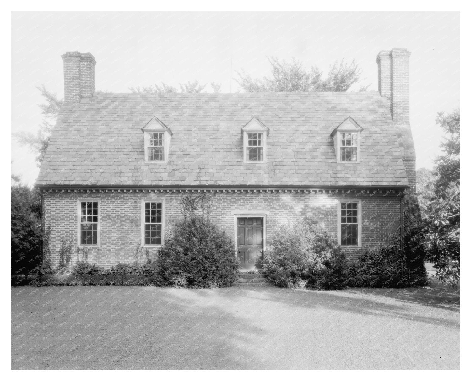 Historic Brick House in Norfolk, VA - 1634 Photo