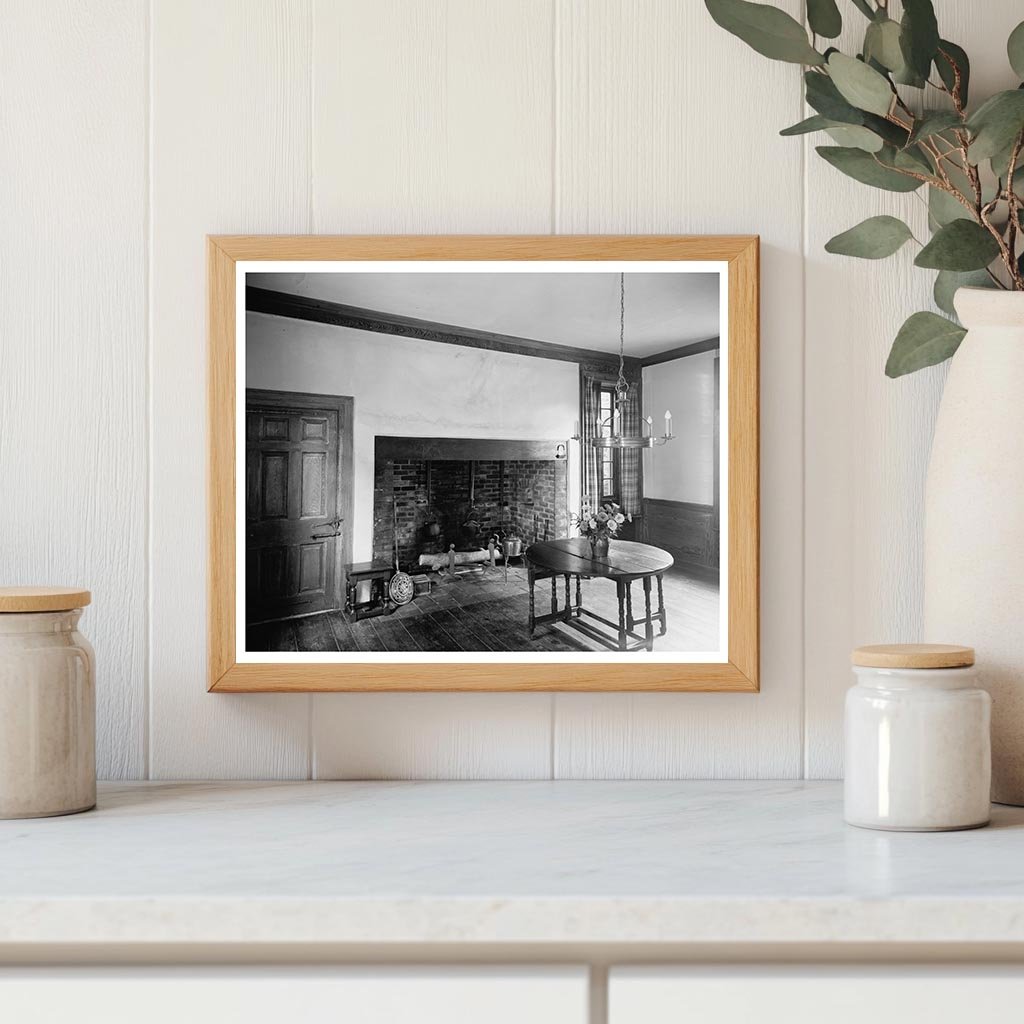 Historic Brick House in Norfolk, VA - 1634 Architecture