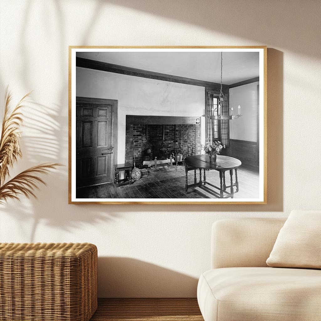 Historic Brick House in Norfolk, VA - 1634 Architecture