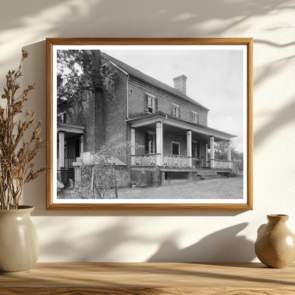 Vintage Farmhouse in Roanoke County, VA - 20th Century