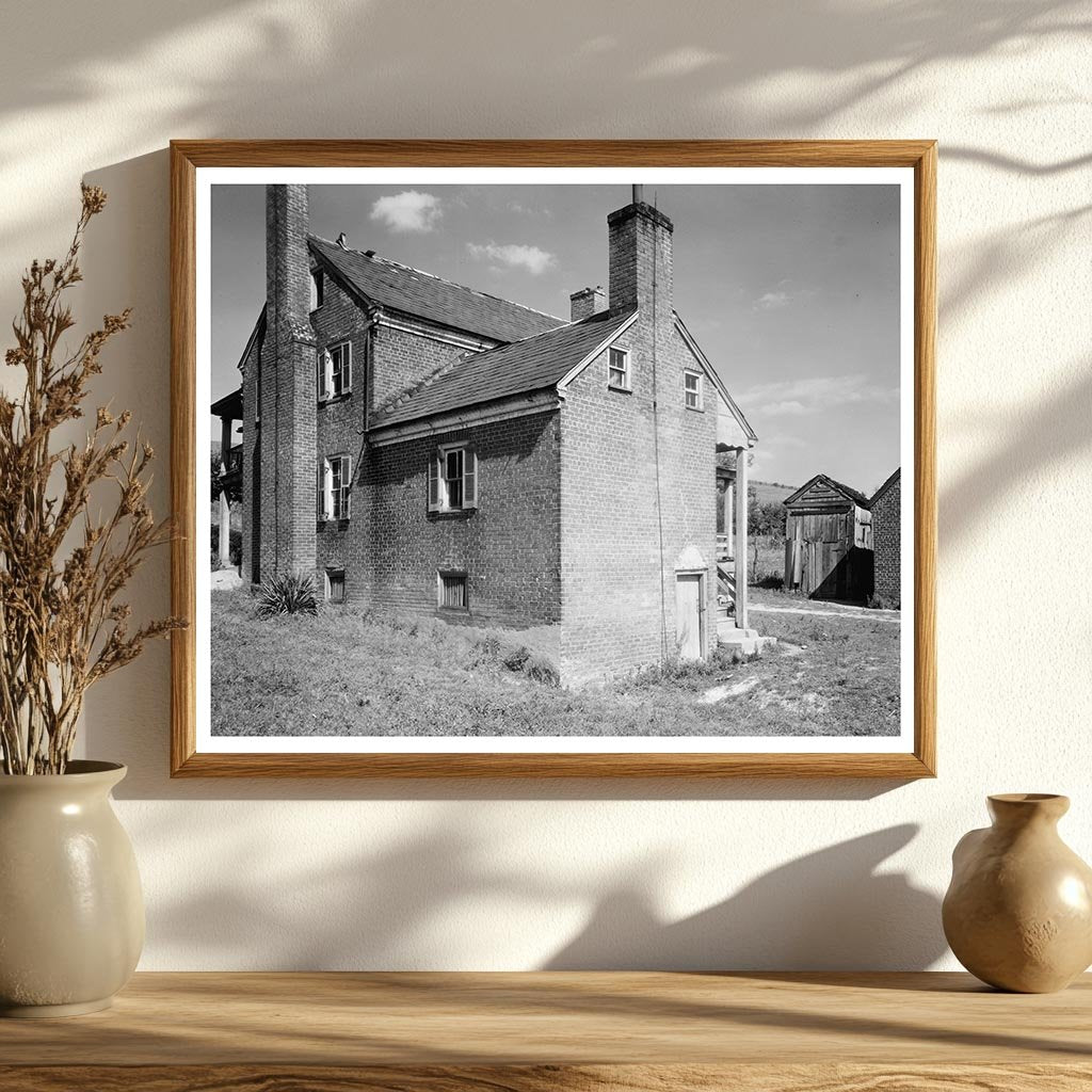 1800 Farmhouse in Roanoke County, Virginia - Vintage Photo