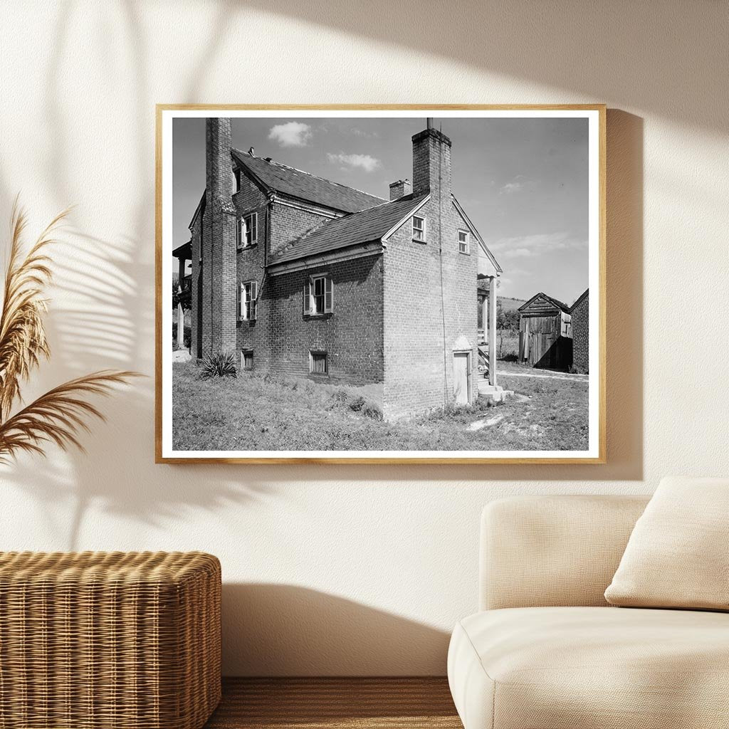 1800 Farmhouse in Roanoke County, Virginia - Vintage Photo