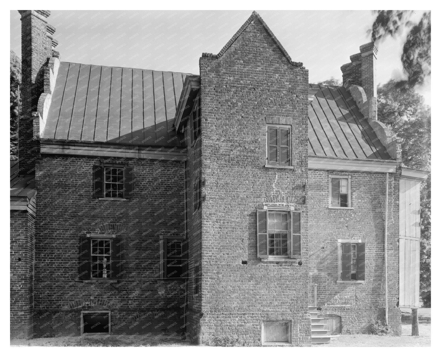 Historic Building in Surry County, VA - 1660