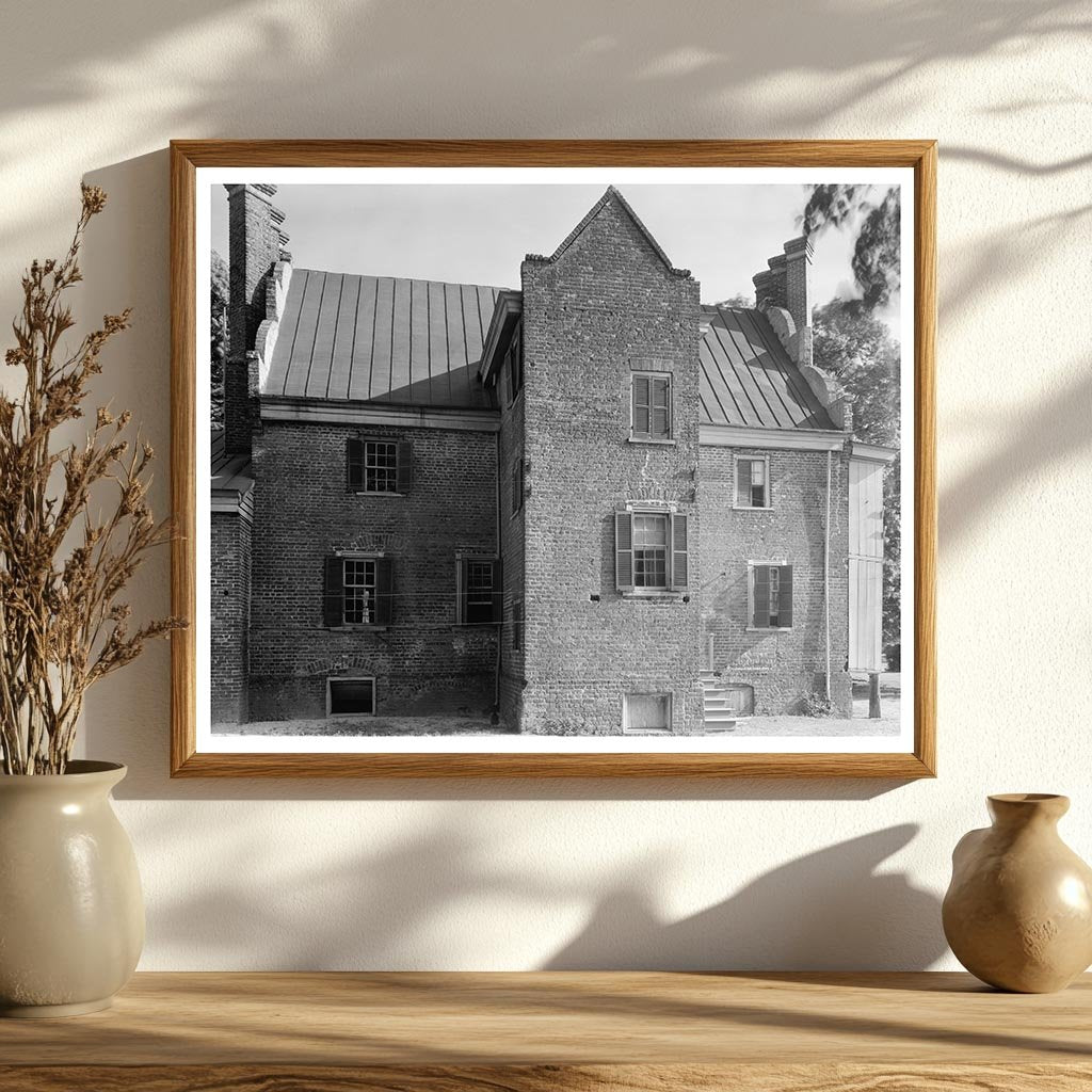 Historic Building in Surry County, VA - 1660