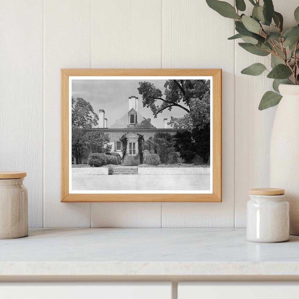 Vintage 1668 Mansion Photo, Claremont VA, 20th Century