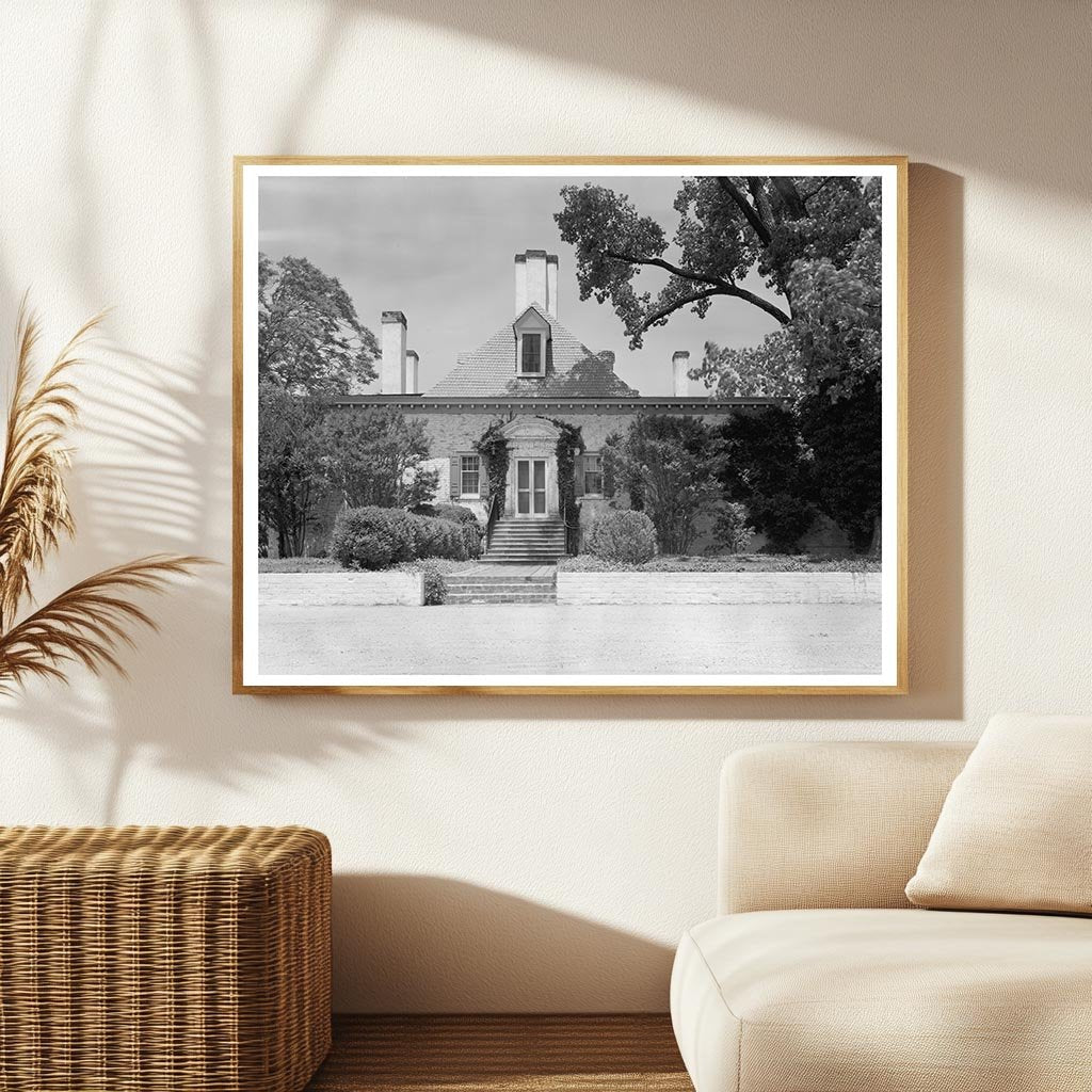 Vintage 1668 Mansion Photo, Claremont VA, 20th Century