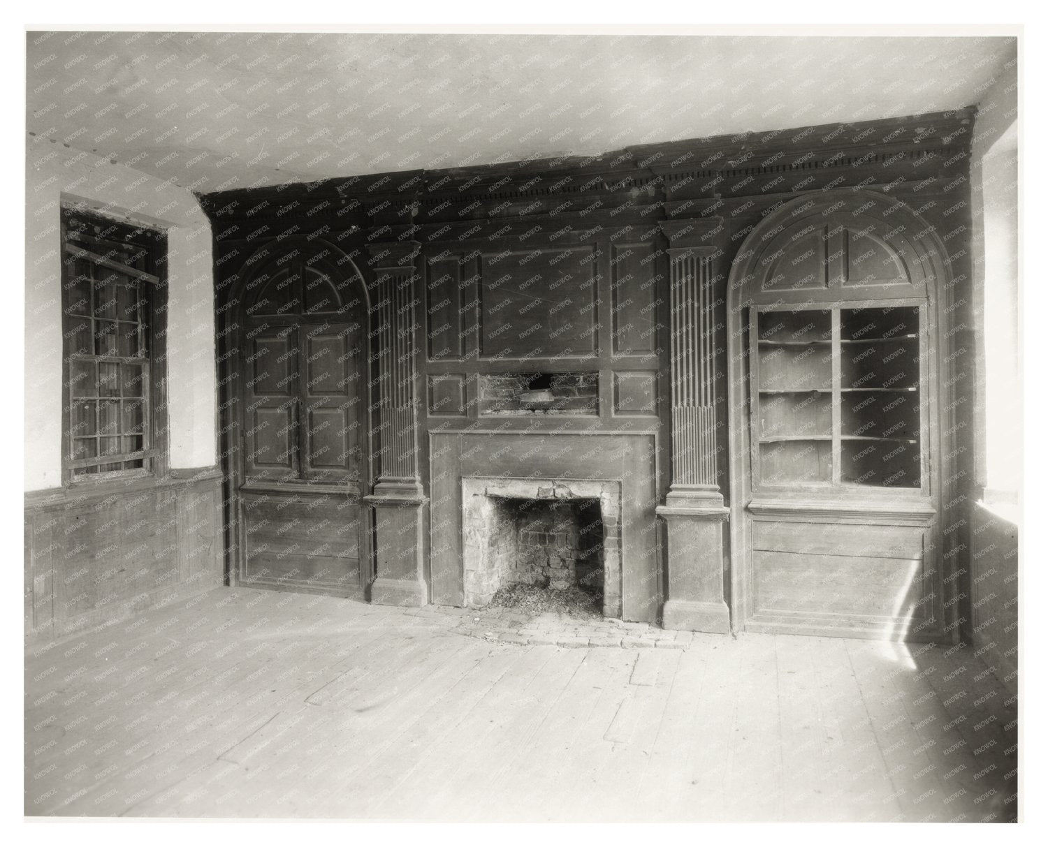 Vintage Living Room in Surry County, Virginia, 20th Century