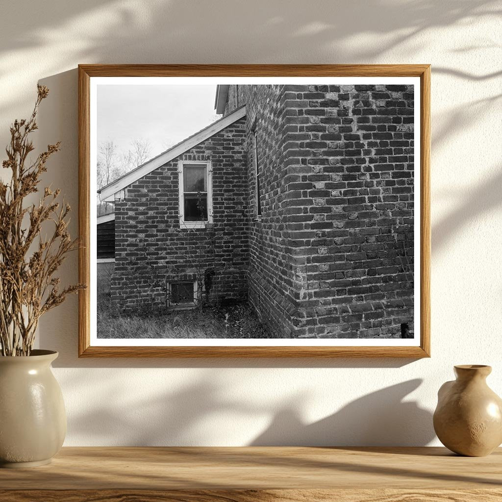 Historic Architecture in Mulberry Island, VA, 20th Century