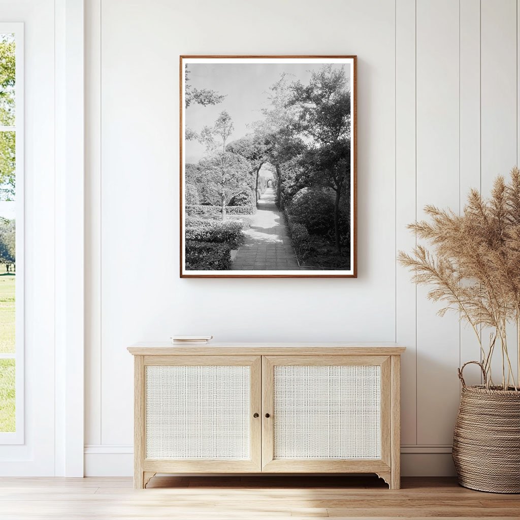 Vintage Williamsburg, VA Landscape Photo 1920s