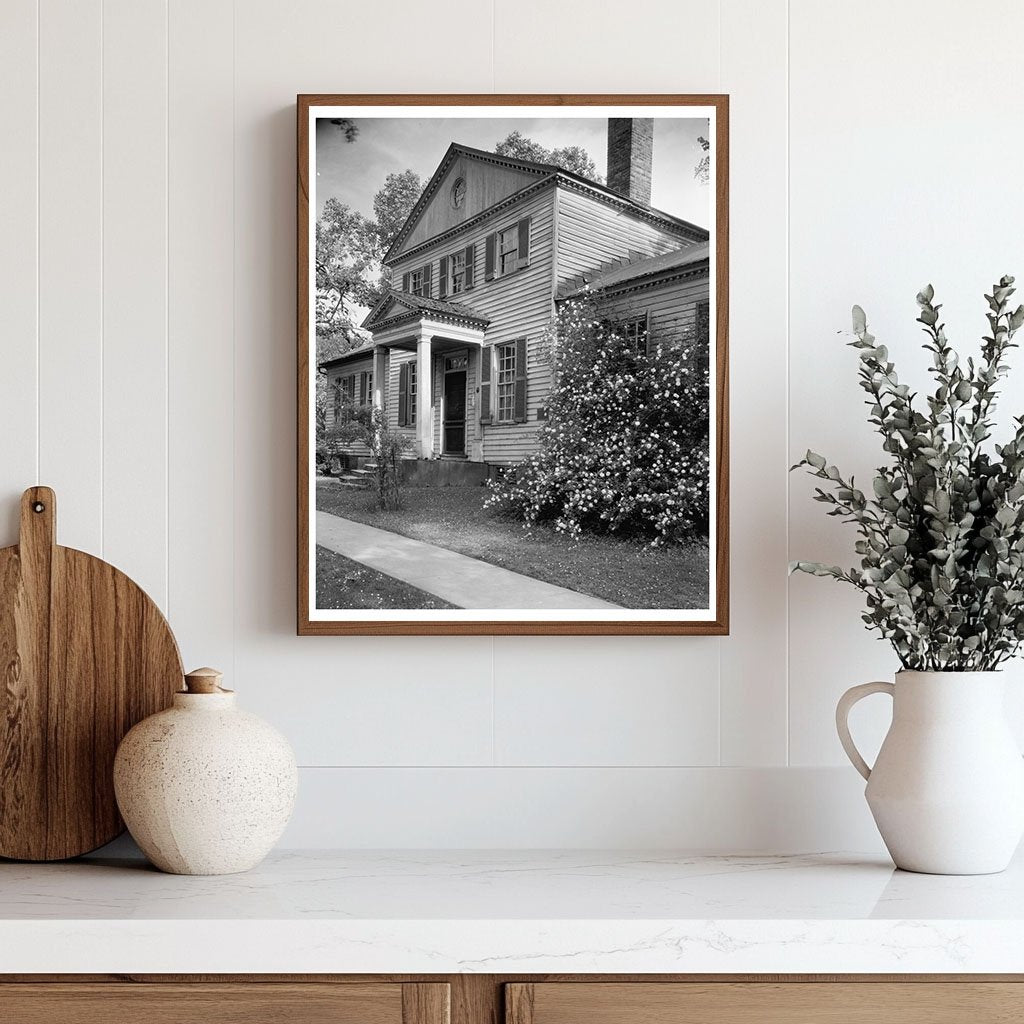 Vintage 1750 Williamsburg House Photo, James City County VA