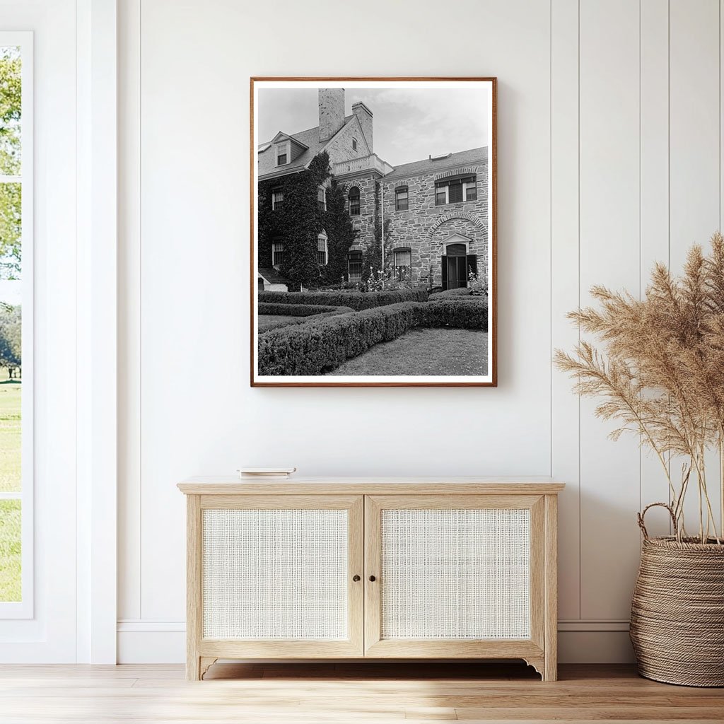 Historic Mansion in Fauquier County, Virginia, 20th Century