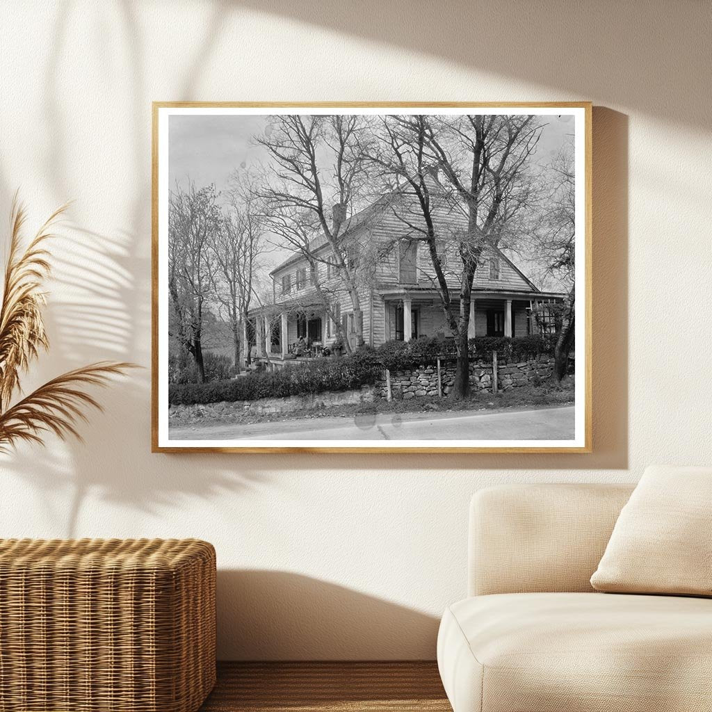 Historic Residence in Falmouth, Virginia, Early 20th Century