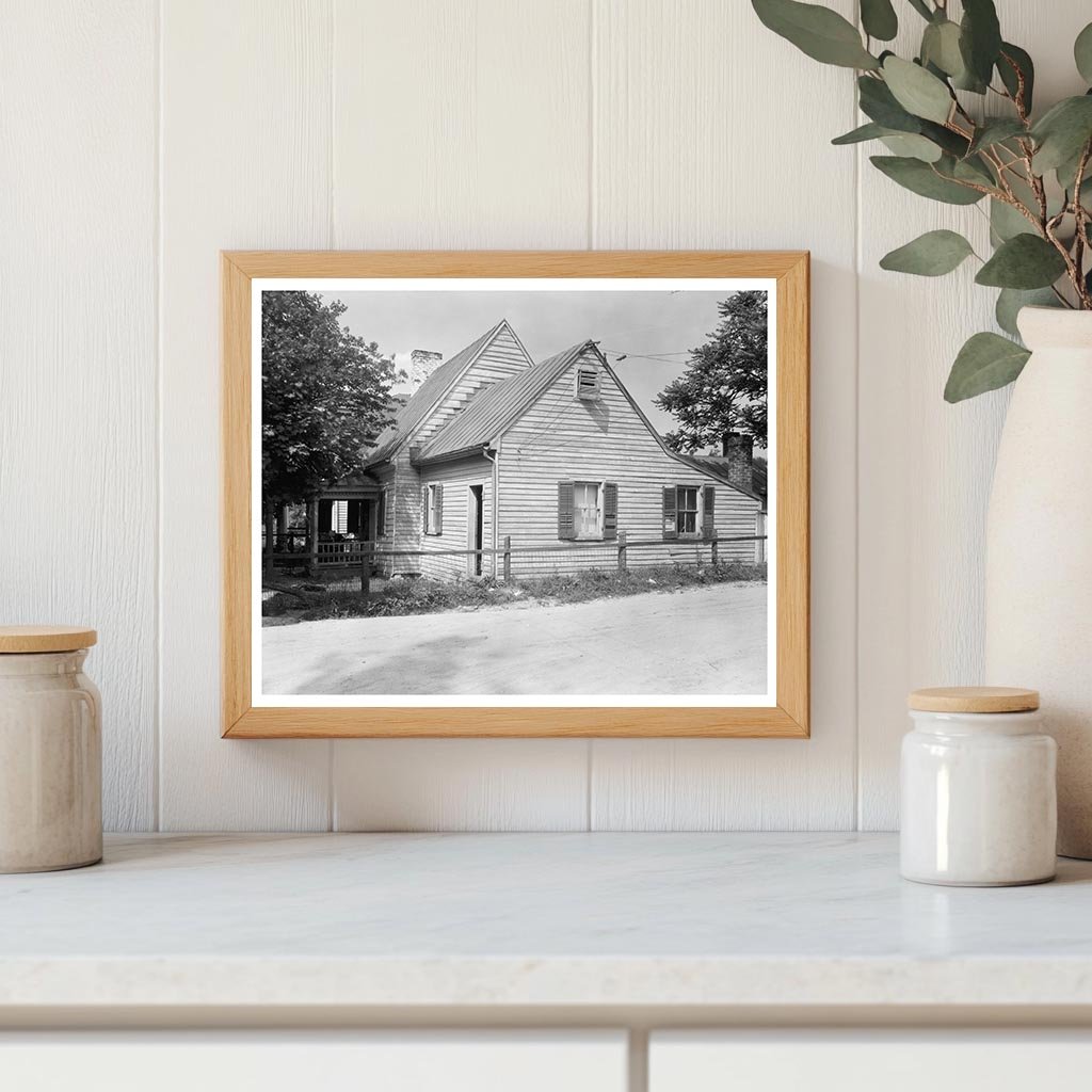 Falmouth, VA Architecture 1900s - Carnegie Survey Photo