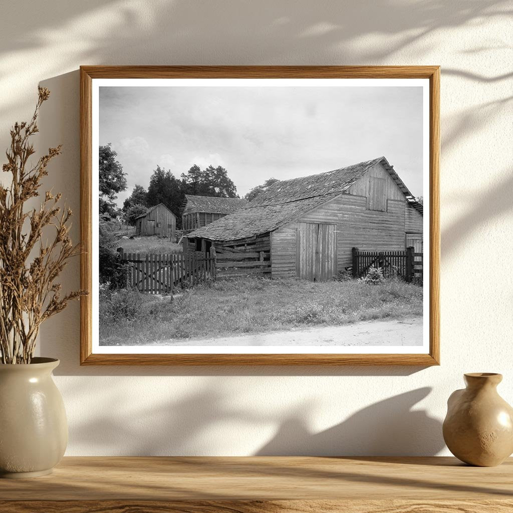 Vintage Falmouth, VA Architecture Photo from 20th Century