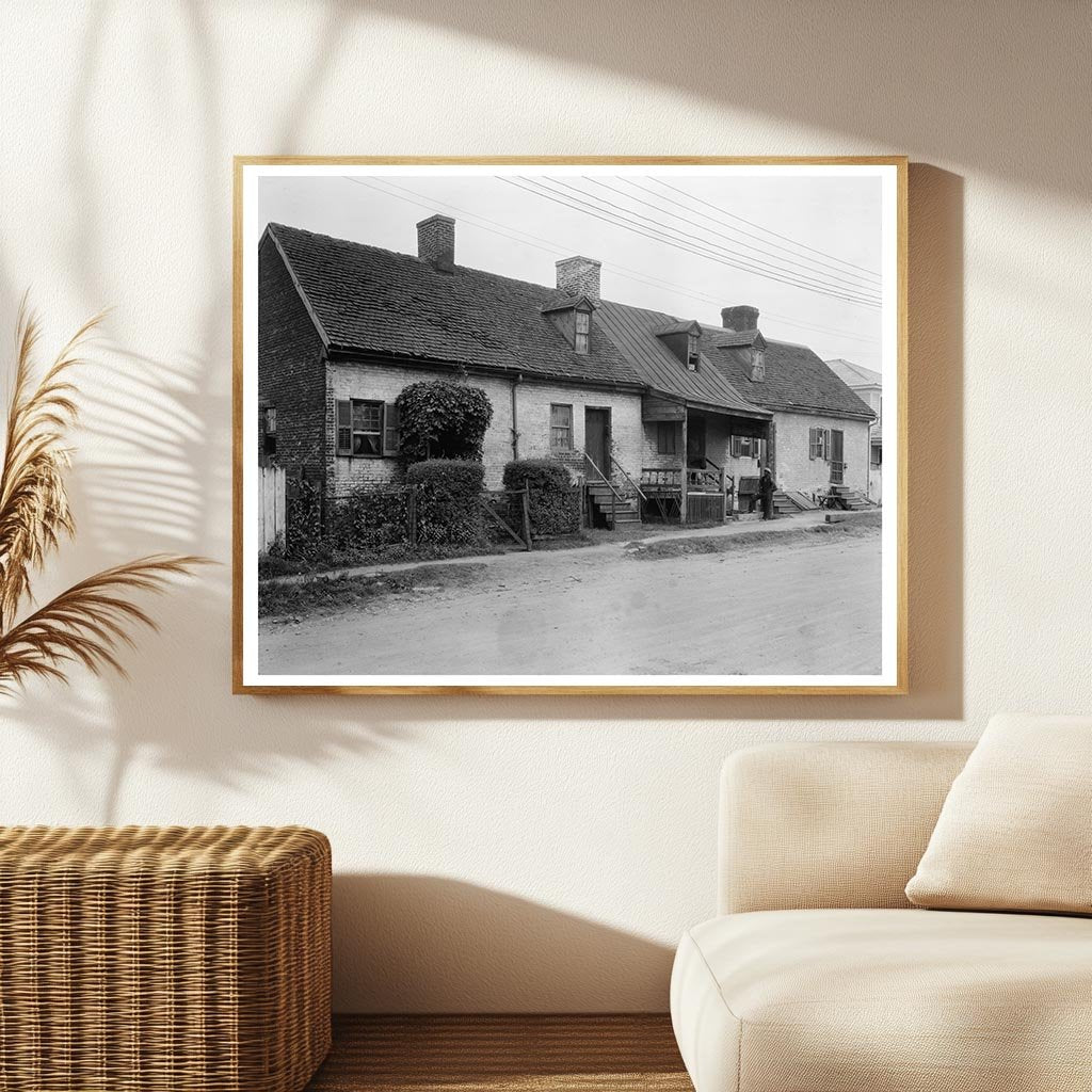 Fredericksburg VA Row Houses, Early 1900s Architecture