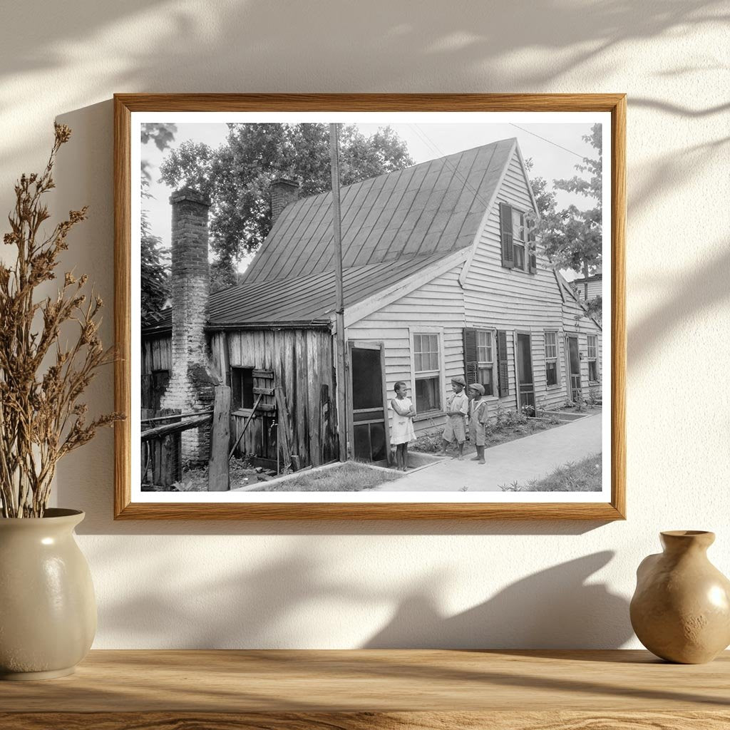 Fredericksburg VA Vintage Photo of Children, Early 1900s