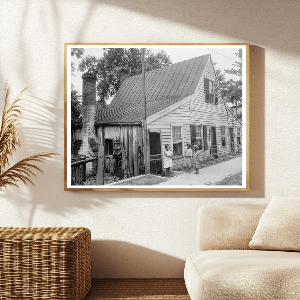 Fredericksburg VA Vintage Photo of Children, Early 1900s