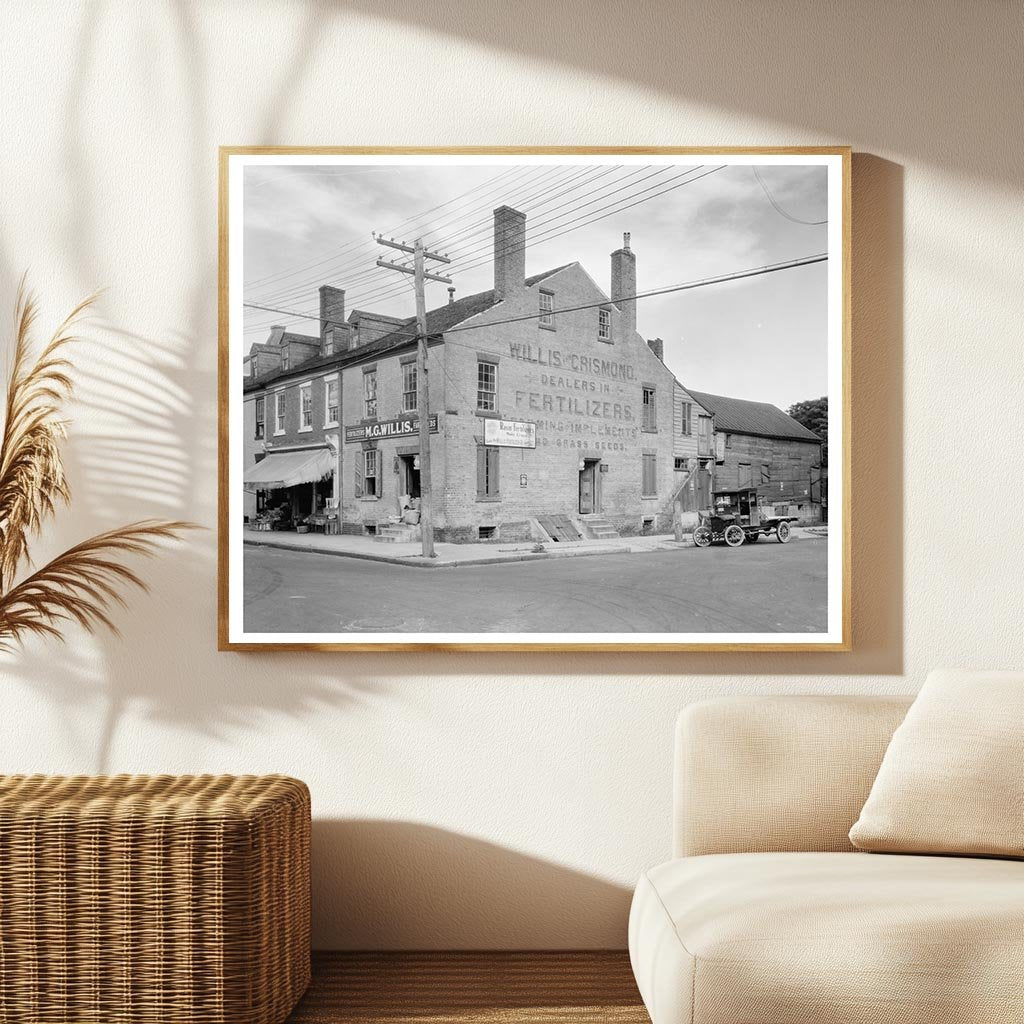 Fredericksburg, VA Historic Willis and Crismond Storefront 1