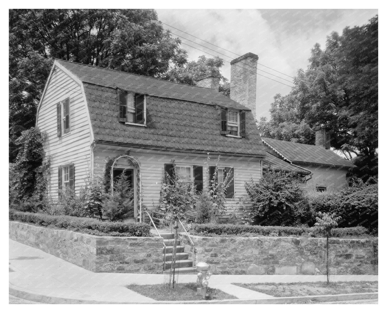 Vintage Fredericksburg Architecture Photo, Virginia, 20th Ce