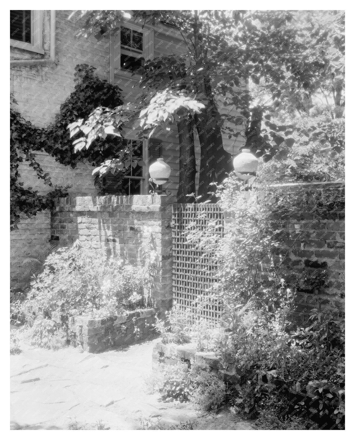 Vintage Garden Design in Fredericksburg, VA - 20th Century