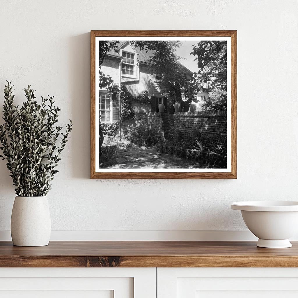 Fredericksburg VA Gardens: Early 20th Century Photo
