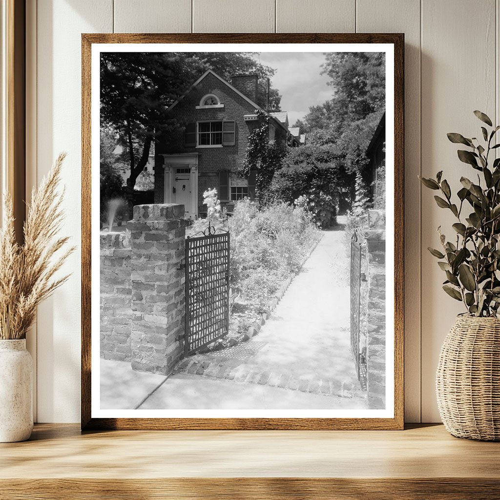 Fredericksburg VA Gates and Gardens, Early 20th Century