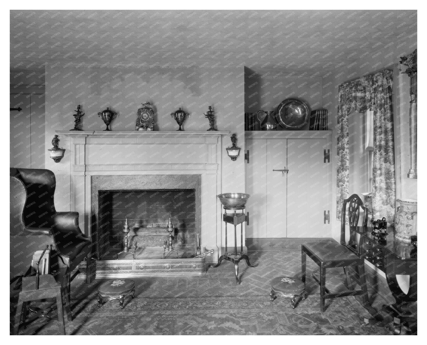 Fredericksburg VA Interior Photo 1900s Historic Architecture