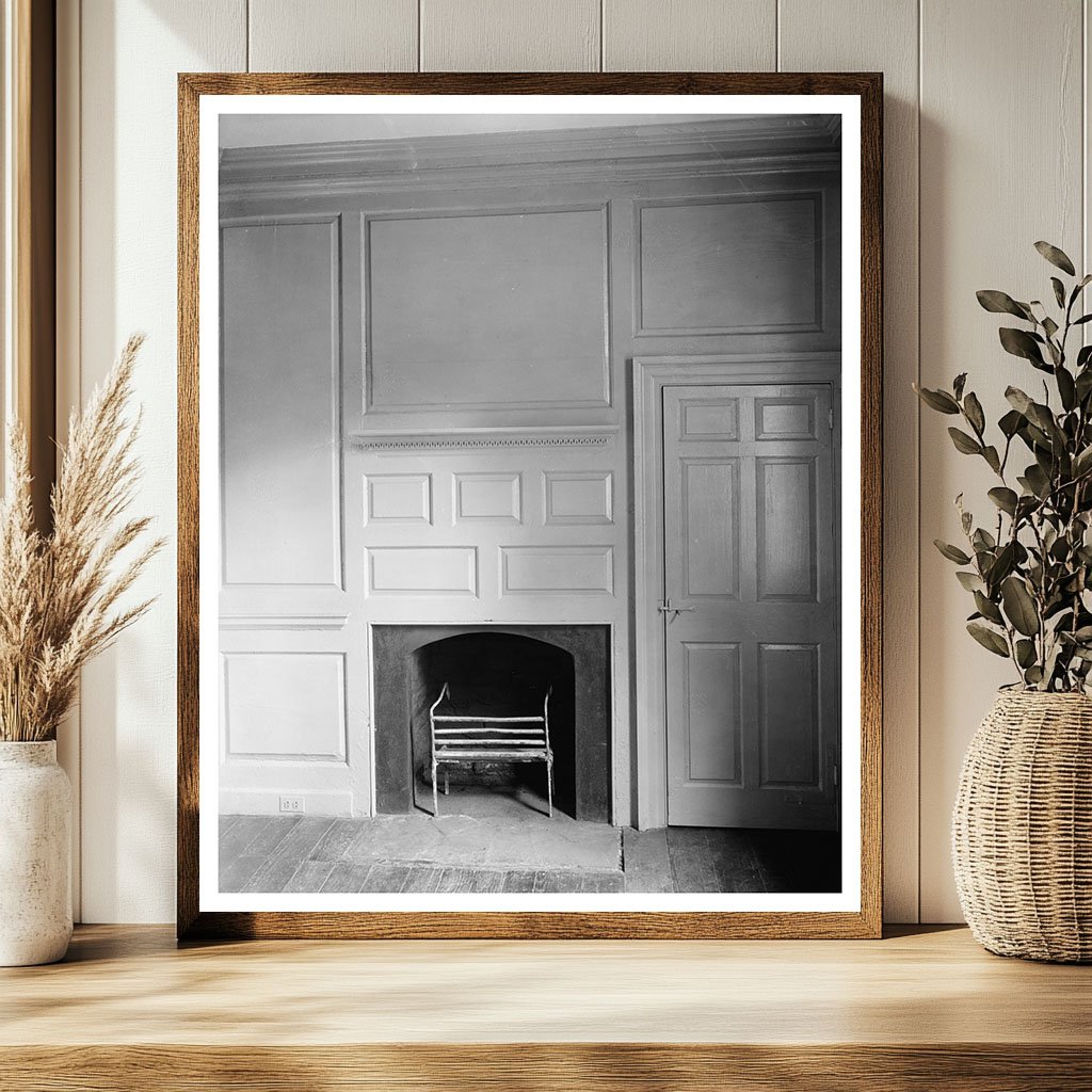 Fredericksburg VA Interior Photo, 20th Century Architecture