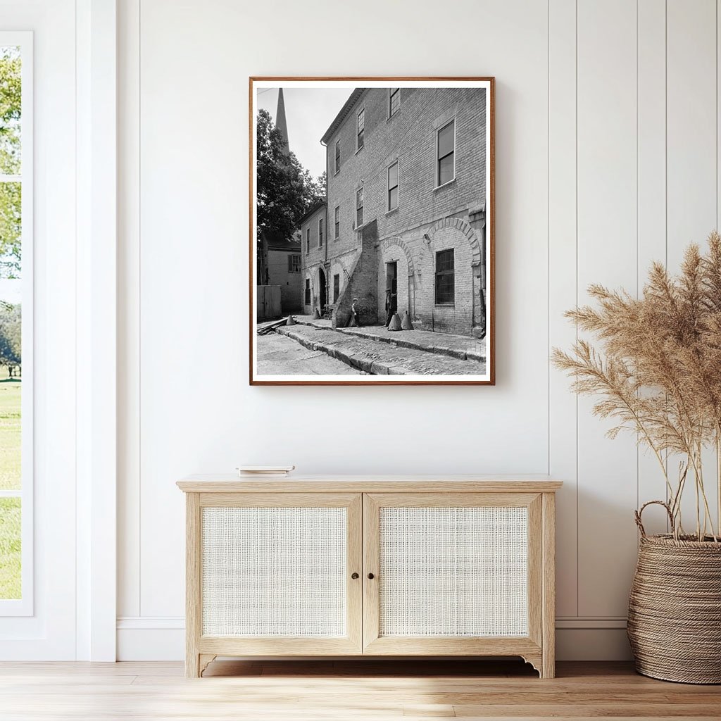 Historic Fredericksburg VA Building, 1727 Photo