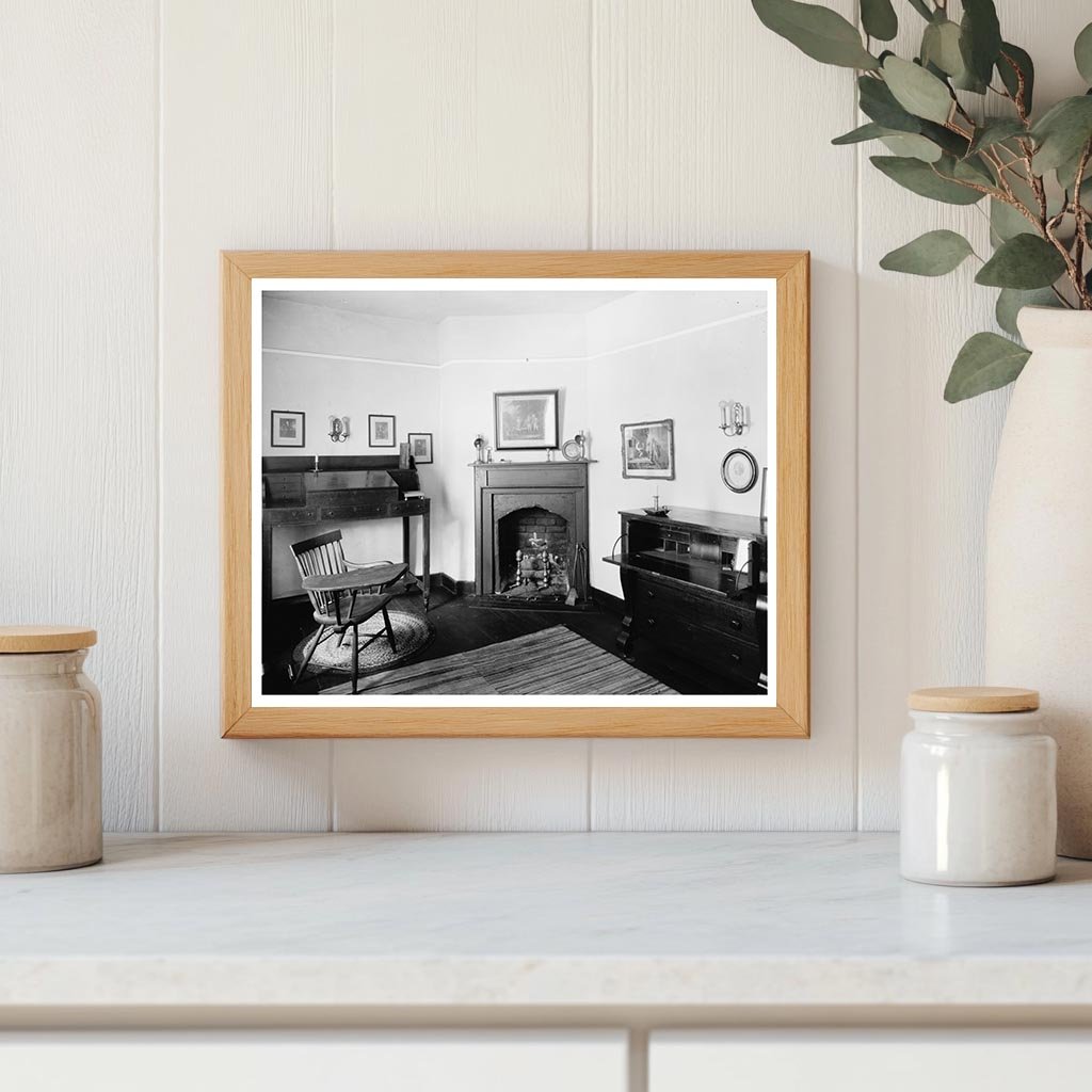 Fredericksburg VA Historic Residence Interior 1900s