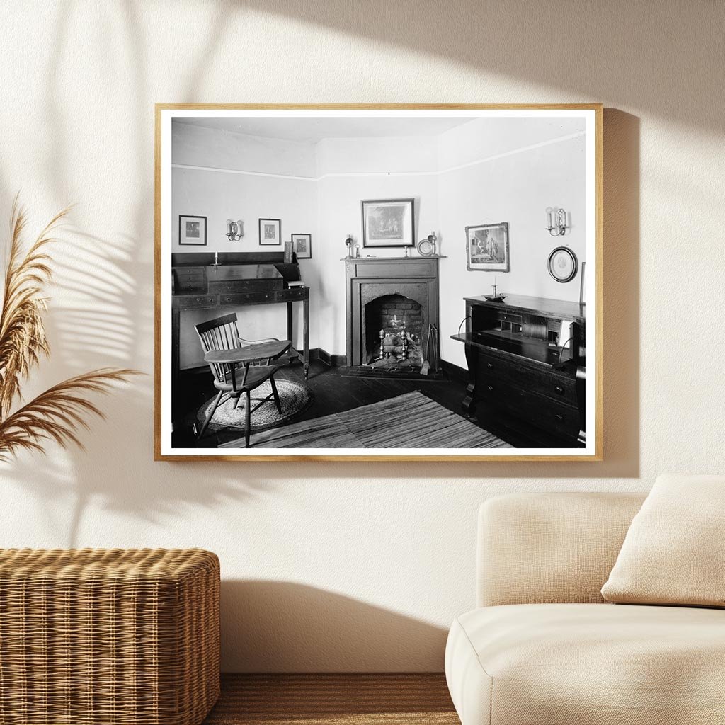 Fredericksburg VA Historic Residence Interior 1900s