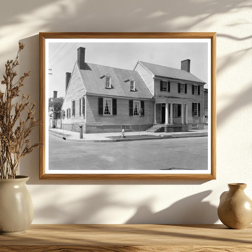 Fredericksburg VA House - Carnegie Survey Photo 20th Century