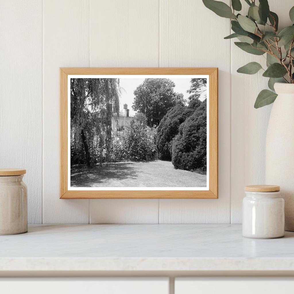 Fredericksburg VA Garden Photo, Early 1900s