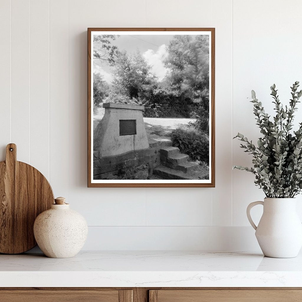 Fredericksburg VA Architecture Photo, 1930s Historic Insight