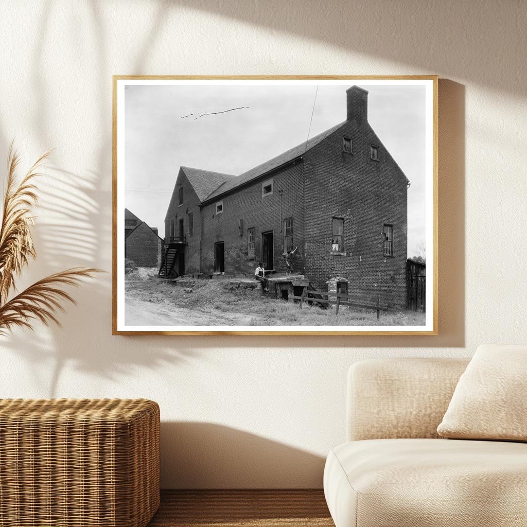 Fredericksburg VA Architecture Boys Photo Early 20th Century