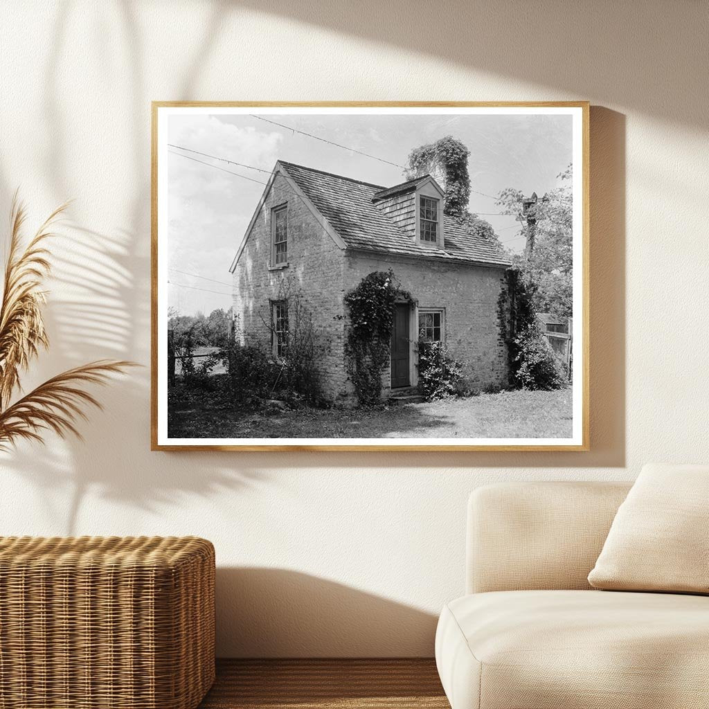 Historic Home in Fredericksburg, VA - Early 1900s