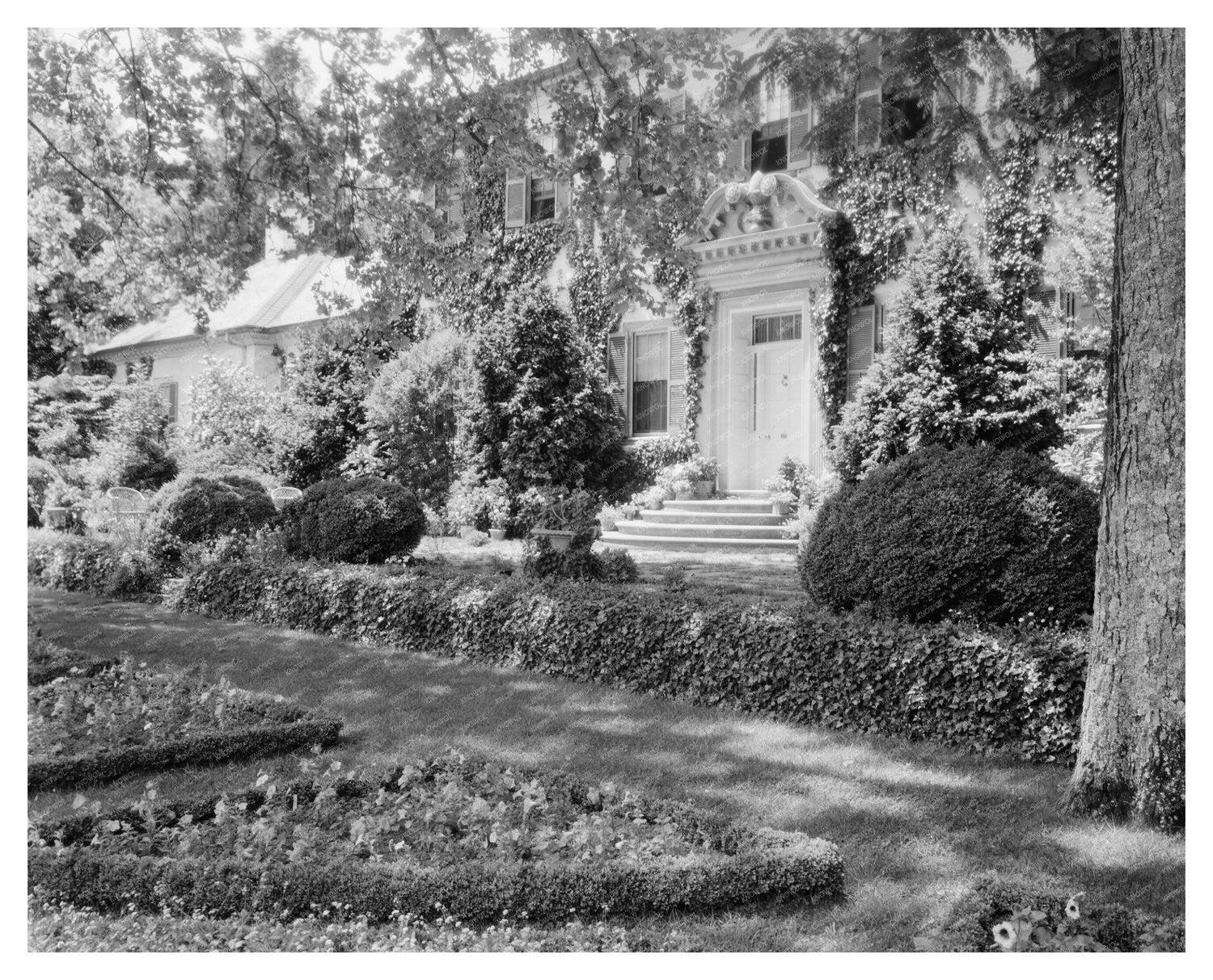 Fredericksburg VA Estate Restoration Photograph, 20th Centur