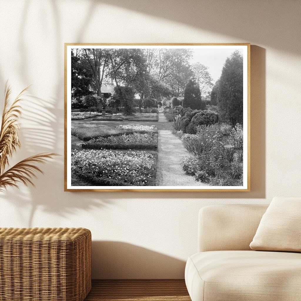 Fredericksburg VA Estate Restoration Photo, 1900