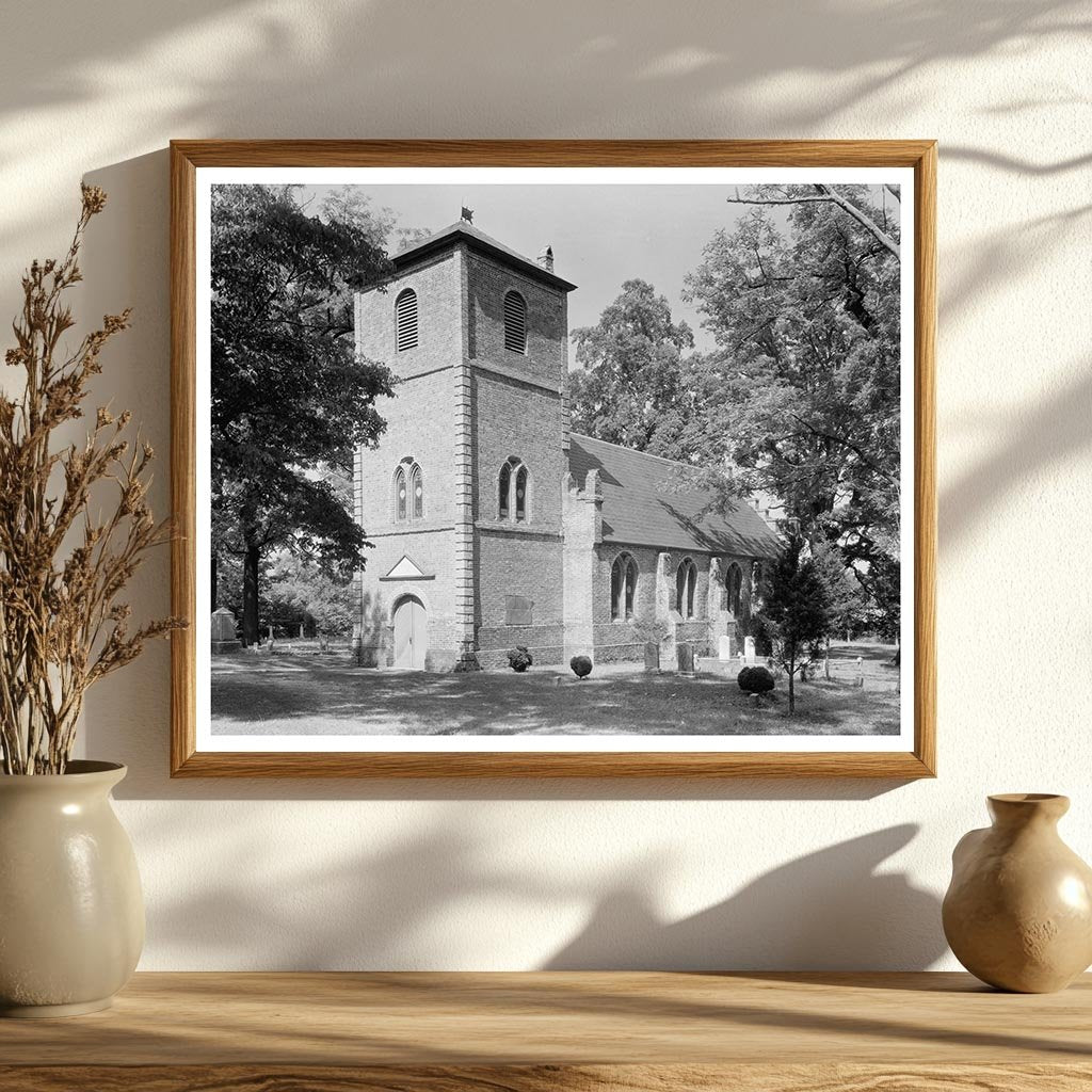 Historic Church in Smithfield, VA - 1632 Landmark