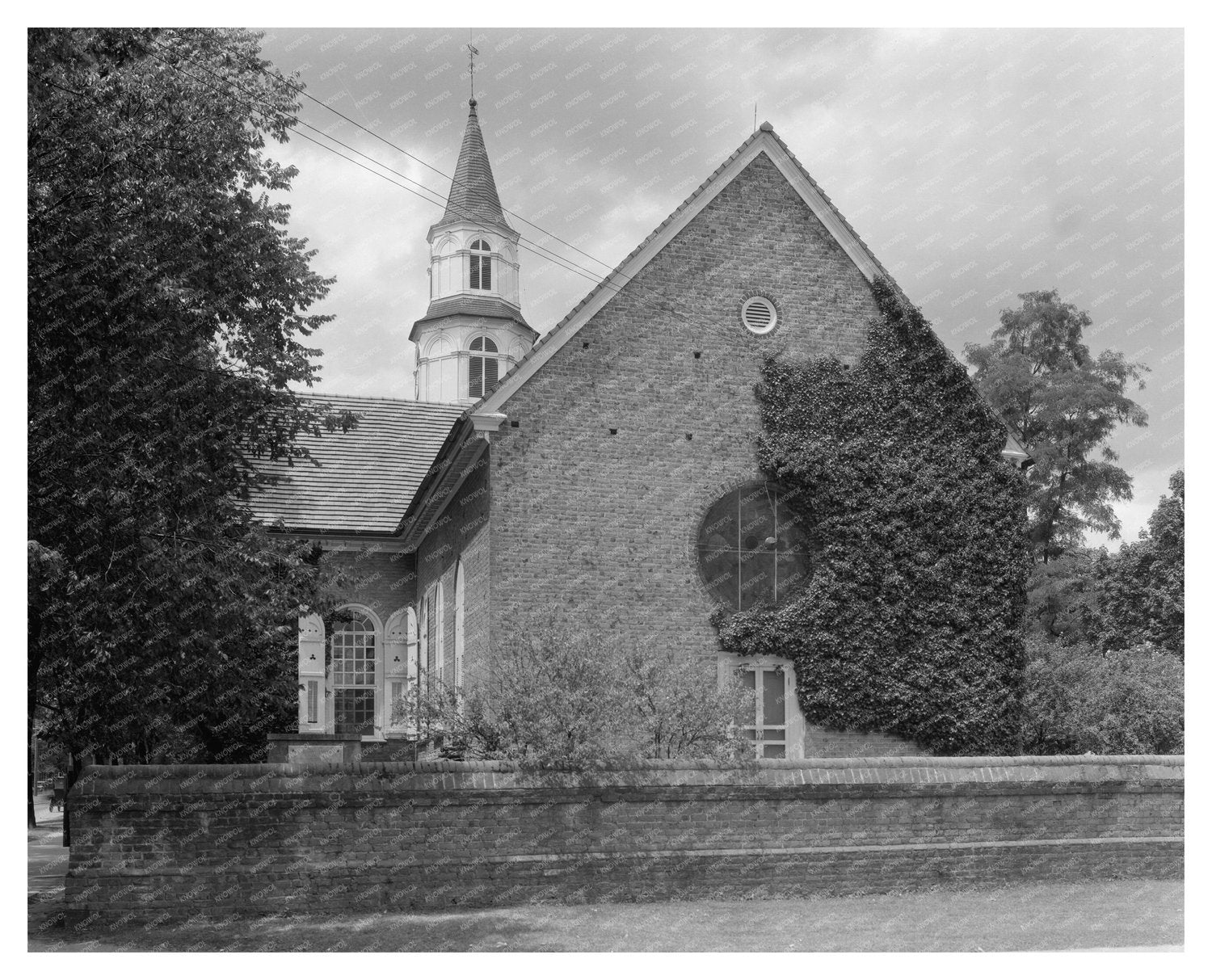 Historic Court Church Photo, Williamsburg VA, 1930